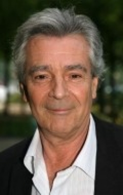 Full Pierre Arditi filmography who acted in the movie De guerre lasse.