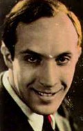Full Pierre Batcheff filmography who acted in the movie La sirene des tropiques.