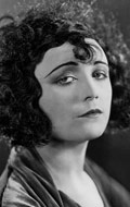 Full Pola Negri filmography who acted in the movie Madame DuBarry.