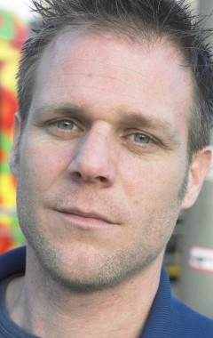 Full Remi Gaillard filmography who acted in the movie N'importe qui.