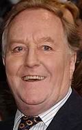 Full Robert Hardy filmography who acted in the movie La gifle.