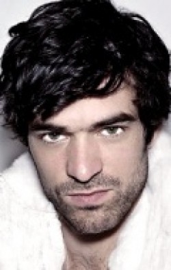 Full Romain Duris filmography who acted in the movie L'auberge espagnole.