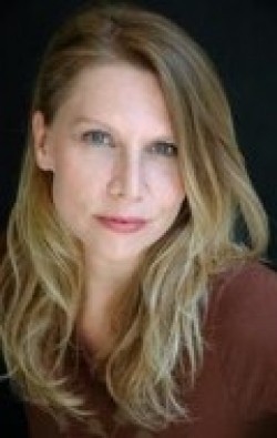 Full Sammi Davis filmography who acted in the movie A Prayer for the Dying.