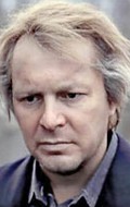 Full Sergei Koltakov filmography who acted in the movie Dvoe na ostrove slez.