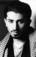 Full Shadaab Khan filmography who acted in the movie Refugee.