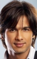 Full Shahid Kapoor filmography who acted in the movie Milenge Milenge.