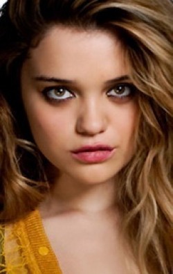 Full Sky Ferreira filmography who acted in the movie The Trust.