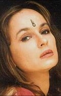 Full Soni Razdan filmography who acted in the movie Gumrah.