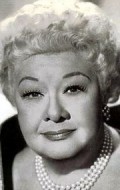 Full Sophie Tucker filmography who acted in the movie Screen Snapshots: The Great Showman.