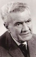 Full Stanislav Neumann filmography who acted in the movie Š-kola otců-.