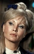 Full Susan Oliver filmography who acted in the movie Nido de viudas.