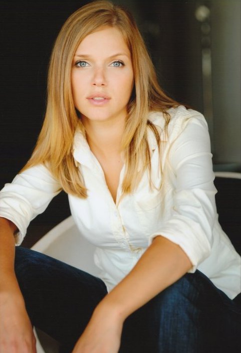 Full Tracy Spiridakos filmography who acted in the movie The Secret Lives of Second Wives.