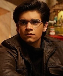 Full Vivaan Shah filmography who acted in the movie Happy New Year.