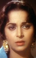 Full Waheeda Rehman filmography who acted in the movie Dharti.