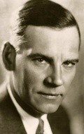 Full Walter Huston filmography who acted in the movie The Outlaw.