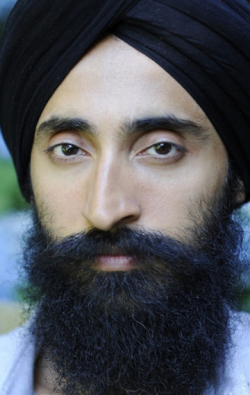 Full Waris Ahluwalia filmography who acted in the movie The Darjeeling Limited.