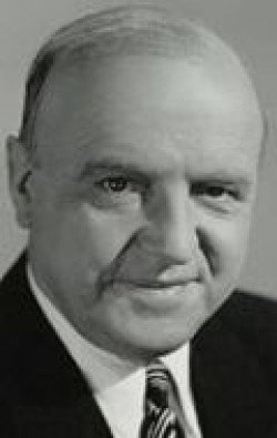 Full William Frawley filmography who acted in the movie The Lemon Drop Kid.