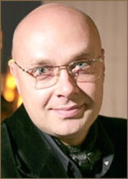 Full Yulian Makarov filmography who acted in the movie Konets prekrasnoy epohi.