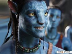 Avatar photo from the set.
