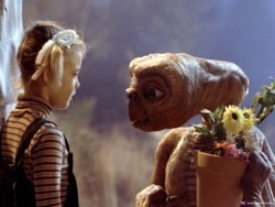 E.T. the Extra-Terrestrial photo from the set.