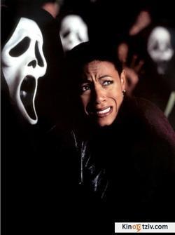 Scream 2 photo from the set.