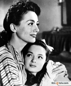 Mildred Pierce photo from the set.
