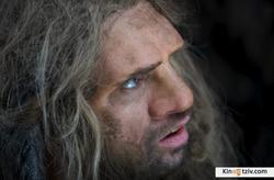 Ao, le dernier Neandertal photo from the set.