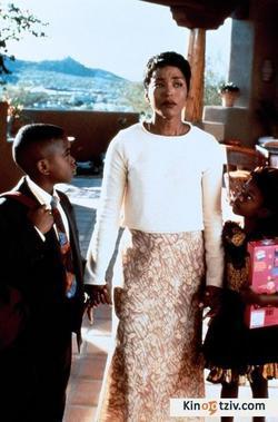 Waiting to Exhale photo from the set.