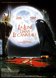 La lune dans le caniveau is similar to Agenzia cinematografica.