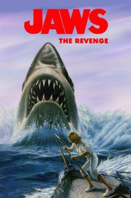 Jaws: The Revenge is similar to La leyenda de una mascara.