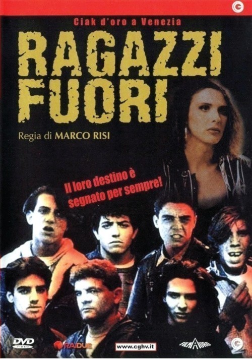 Ragazzi fuori is similar to Le revelateur.