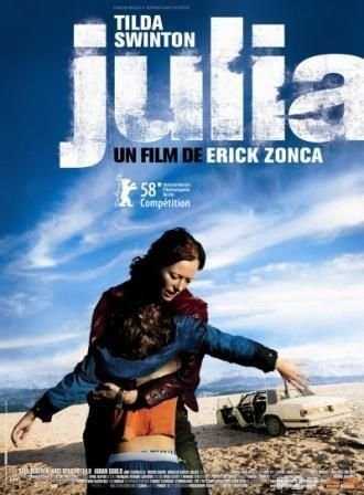 Julia is similar to Janssen & Janssens draaien een film.