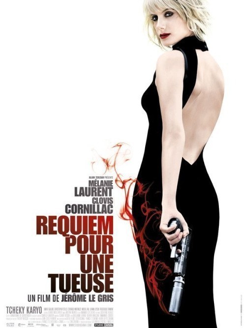Requiem pour une tueuse is similar to A Dumbwaiter Scandal.