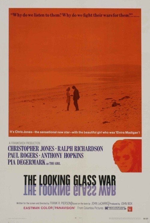 The Looking Glass War is similar to Sten Stensson kommer till stan.
