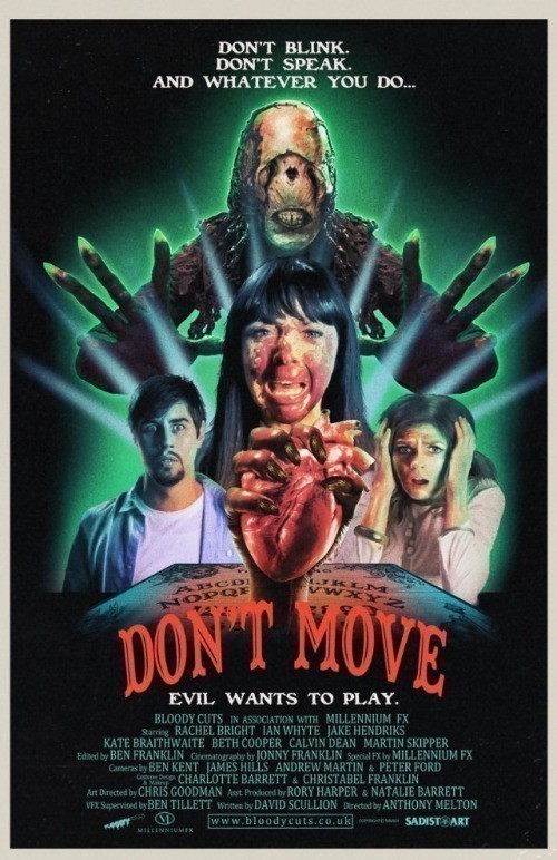 Don't Move is similar to El canibal.