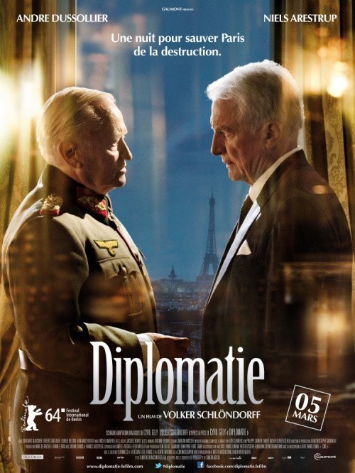 Diplomatie is similar to Gavroche veut distraire sa soeur.