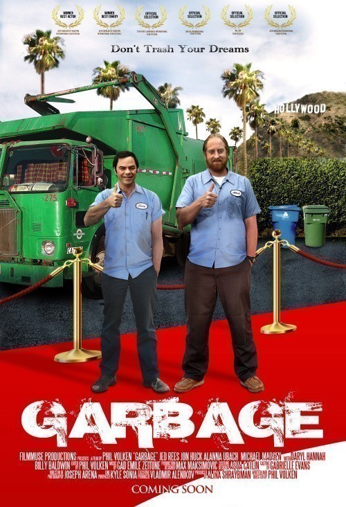 Garbage is similar to Lazaro Cardenas.